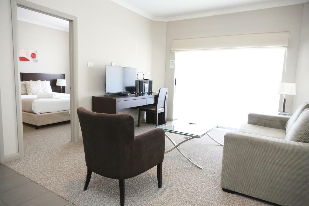 Centrepoint Apartments Griffith Exterior photo